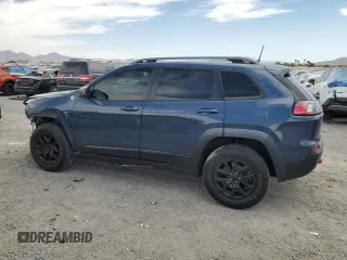 2019 Jeep Cherokee Trailhawk с VIN 1C4PJMBX7KD441911, выставлен на аукционе Copart как лот 53752285 с пробегом 82 110 миль миль и Списание • Salvage title. История ставок и продаж доступна на DreamBid. Изображение 2.