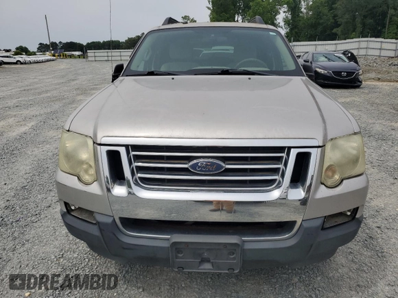 2007 Ford Explorer Sport Trac XLT z VIN 1FMEU31K37UA43225, wystawiony jako Copart lot #57341615 z przebiegiem 221 772 mil mil oraz Czysty tytuł • Clean title. Historia ofert i sprzedaży dostępna na DreamBid. Obrazek 5.