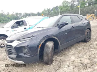 2020 Chevrolet Blazer LT z VIN 3GNKBBRA3LS712470, wystawiony jako Copart lot #55259015 z przebiegiem 73 131 mil mil oraz Szkody całkowita. Historia ofert i sprzedaży dostępna na DreamBid. Obrazek 1.
