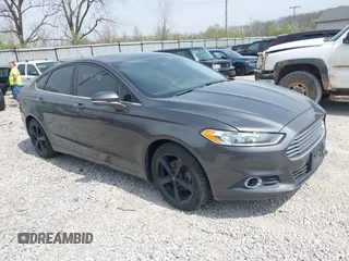 2016 Ford Fusion SE with VIN 3FA6P0HD3GR380223, listed as a IAAI auction lot 42040598 with 106,909 mi miles. Bid and sale history available at carsss.com. Image 1.