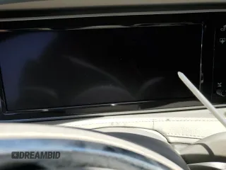 2015 Mercedes-Benz S 550 z VIN WDDUG8CB6FA170302, wystawiony jako Copart lot #57127035 z przebiegiem Nie podano mil oraz Szkoda całkowita • Salvage title. Historia ofert i sprzedaży dostępna na DreamBid. Obrazek 9.