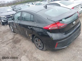 2017 Hyundai Ioniq Hybrid Blue with VIN KMHC65LC2HU048632, listed as a IAAI auction lot 41830626 with 152,672 mi miles. Bid and sale history available at carsss.com. Image 3.