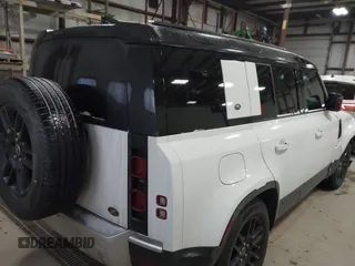 2020 Land Rover Defender SE with VIN SALEPEEU6L2010608, listed as a IAAI auction lot 41541187 with 49,733 mi miles and . Bid and sale history available at DreamBid. Image 4.