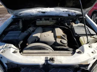 1998 Mercedes-Benz M-Class with VIN 4JGAB54E6WA002898, listed as a Copart auction lot 42794985 with 215,164 mi miles and Clean Title. Bid and sale history available at carsss.com. Image 12.