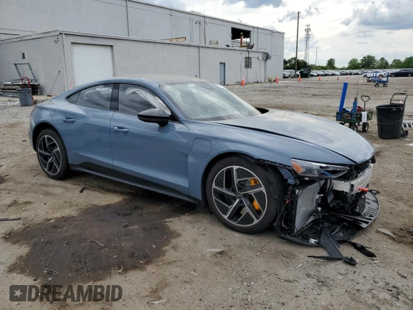 2024 Audi RS e-tron GT z VIN WAUAHBFW5R7901225, wystawiony jako Copart lot #53719655 z przebiegiem Nie podano mil oraz Szkoda całkowita • Salvage title. Historia ofert i sprzedaży dostępna na DreamBid. Obrazek 4.