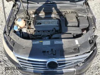 2013 Volkswagen CC Sport with VIN WVWBP7AN0DE546569, listed as a Copart auction lot 66807454 with 146,275 mi miles and Salvage Title. Bid and sale history available at DreamBid. Image 13.