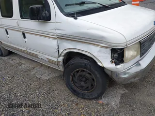 1994 Ford Econoline Cargo z VIN 1FDEE14N3RHA79838, wystawiony jako IAAI lot #42207281 z przebiegiem Nie podano mil oraz . Historia ofert i sprzedaży dostępna na DreamBid. Obrazek 6.
