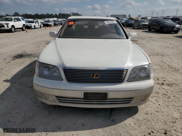 1998 Lexus LS 400 Luxury Sdn with VIN JT8BH28F5W0104335, listed as a Copart auction lot 44342665 with 180,045 mi miles and Salvage Title. Bid and sale history available at carsss.com. Image 5.