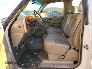 2003 GMC Sierra 1500 with VIN 1GTGC24U73Z132669, listed as a Copart auction lot 79240364 with Not Provided miles and Salvage Title. Bid and sale history available at DreamBid. Image 7.