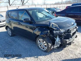 2020 Kia Soul S with VIN KNDJ23AU4L7714775, listed as a IAAI auction lot 41576741 with 67,910 mi miles. Bid and sale history available at carsss.com. Image 1.