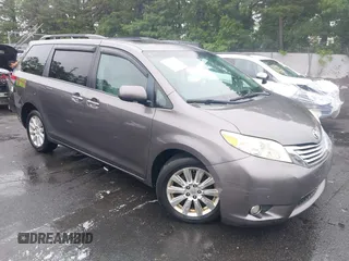 2011 Toyota Sienna XLE with VIN 5TDDK3DC5BS021668, listed as a IAAI auction lot 42527121 with 176,336 mi miles and . Bid and sale history available at DreamBid. Image 1.