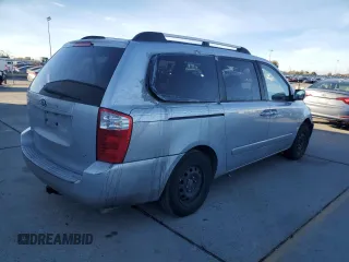 2008 Kia Sedona LX with VIN KNDMB233286193919, listed as a Copart auction lot 80500584 with 271,752 mi miles and Clean Title. Bid and sale history available at carsss.com. Image 3.