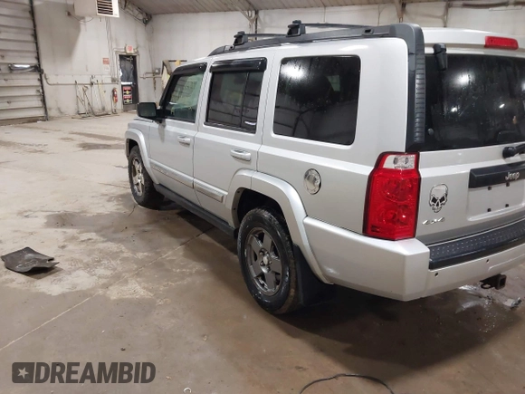 2010 Jeep Commander Sport with VIN 1J4RG4GK9AC127258, listed as a IAAI auction lot 41844062 with 181,465 mi miles and . Bid and sale history available at DreamBid. Image 3.