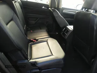 2019 Volkswagen Atlas SEL with VIN 1V2ER2CA2KC512578, listed as a IAAI auction lot 41265733 with 110,977 mi miles and . Bid and sale history available at DreamBid. Image 8.