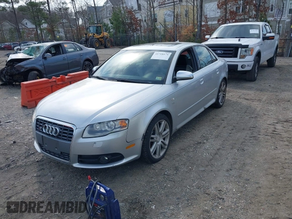 2007 Audi S4 z VIN WAUGL78E57A017022, wystawiony jako IAAI lot #41718171 z przebiegiem 130 808 mil mil oraz . Historia ofert i sprzedaży dostępna na DreamBid. Obrazek 2.