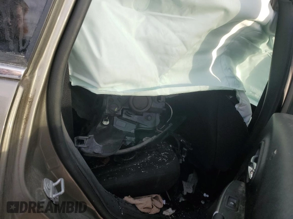 2019 Jeep Cherokee Latitude с VIN 1C4PJLCX1KD131651, выставлен на аукционе Copart как лот 87386804 с пробегом Не указан миль и Списание • Salvage title. История ставок и продаж доступна на DreamBid. Изображение 12.