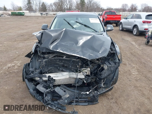 2011 Audi Q5 Premium Plus with VIN WA1LFAFP4BA014237, listed as a IAAI auction lot 41825888 with Not Provided miles and . Bid and sale history available at DreamBid. Image 6.