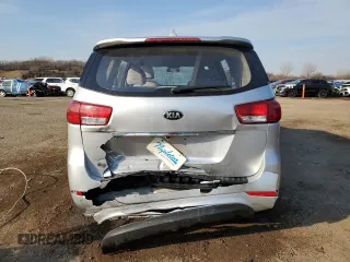 2016 Kia Sedona L with VIN KNDMA5C10G6150374, listed as a Copart auction lot 47452935 with 93,001 mi miles and Salvage Title. Bid and sale history available at carsss.com. Image 6.