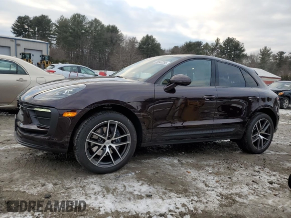 2025 Porsche Macan with VIN WP1AA2A51SLB03550, listed as a Copart auction lot 88043255 with 620 mi miles and Salvage title. Bid and sale history available at DreamBid. Image 1.