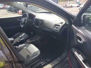 2021 Jeep Compass Trailhawk с VIN 3C4NJDDB3MT529263, выставлен на аукционе IAAI как лот 41943426 с пробегом 96 133 миль миль и . История ставок и продаж доступна на DreamBid. Изображение 5.