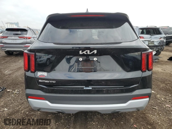 2024 Kia Sorento LX z VIN 5XYRG4JC0RG271831, wystawiony jako Copart lot #52711895 z przebiegiem 6 946 mil mil oraz Szkoda całkowita • Salvage title. Historia ofert i sprzedaży dostępna na DreamBid. Obrazek 6.