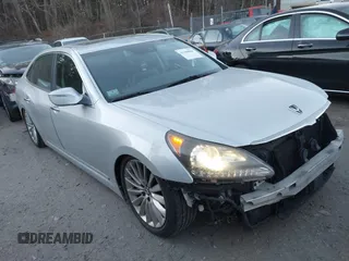 2015 Hyundai Equus Signature with VIN KMHGH4JH6FU092442, listed as a IAAI auction lot 41280888 with 91,407 mi miles and . Bid and sale history available at DreamBid. Image 1.
