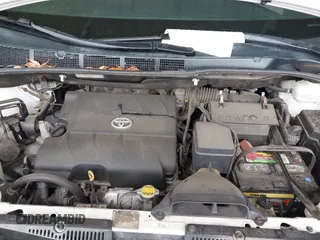 2014 Toyota Sienna XLE with VIN 5TDYK3DC6ES444121, listed as a IAAI auction lot 42110190 with 240,366 mi miles and . Bid and sale history available at DreamBid. Image 10.