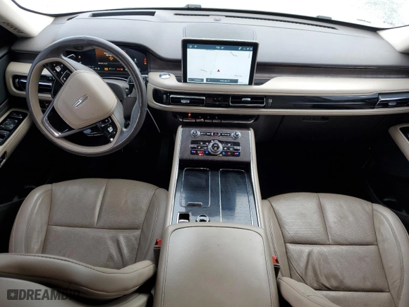 2022 Lincoln Aviator Reserve with VIN 5LM5J7WC8NGL02060, listed as a Copart auction lot 41584045 with 40,174 mi miles and Salvage Title. Bid and sale history available at carsss.com. Image 8.
