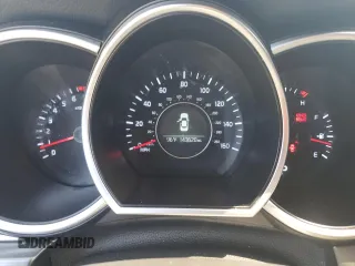 2015 Kia Optima LX z VIN KNAGM4A77F5629558, wystawiony jako Copart lot #55863825 z przebiegiem 143 620 mil mil oraz Szkoda całkowita • Salvage title. Historia ofert i sprzedaży dostępna na DreamBid. Obrazek 9.