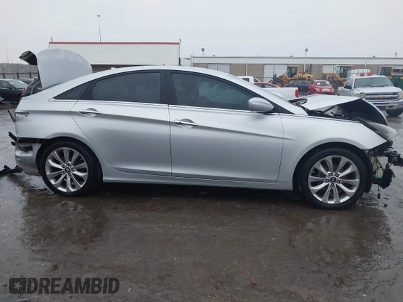 2013 Hyundai Sonata Limited with VIN 5NPEC4AC2DH714833, listed as a IAAI auction lot 41930367 with 157,205 mi miles and . Bid and sale history available at carsss.com. Image 14.