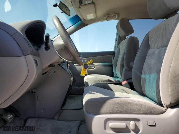 2010 Toyota Sienna CE with VIN 5TDKK4CC0AS330199, listed as a Copart auction lot 51644335 with 134,604 mi miles and Salvage Title. Bid and sale history available at carsss.com. Image 7.