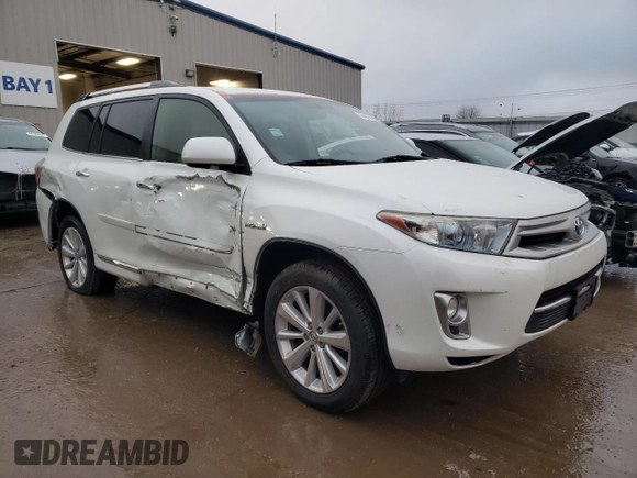 2013 Toyota Highlander Hybrid Limited with VIN JTEDC3EH9D2014297, listed as a Copart auction lot 84875994 with 171,150 mi miles and Salvage Title. Bid and sale history available at carsss.com. Image 4.