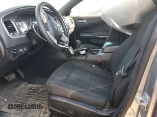 2013 Dodge Charger SE z VIN 2C3CDXBG4DH689616, wystawiony jako Copart lot #52802325 z przebiegiem 91 471 mil mil oraz Szkoda całkowita • Salvage title. Historia ofert i sprzedaży dostępna na DreamBid. Obrazek 7.