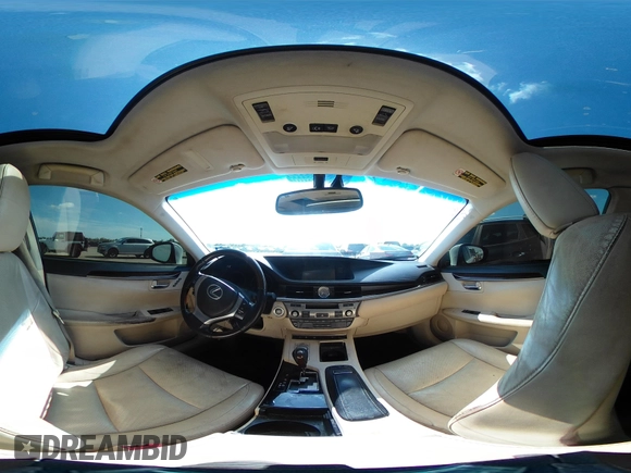 2013 Lexus ES 4dr Sdn with VIN JTHBK1GG7D2067019, listed as a IAAI auction lot 42088189 with 202,667 mi miles. Bid and sale history available at carsss.com. Image 18.