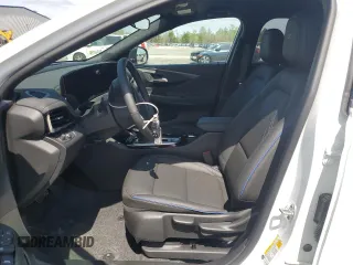 2025 Buick Envista Sport Touring with VIN KL47LBEP2SB142603, listed as a Copart auction lot 51617485 with 833 mi miles and Salvage Title. Bid and sale history available at DreamBid. Image 7.