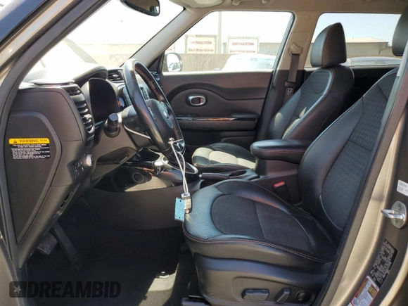 2018 Kia Soul ! with VIN KNDJX3AA9J7575781, listed as a Copart auction lot 49956595 with 150,280 mi miles and Clean Title. Bid and sale history available at carsss.com. Image 7.