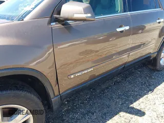 2008 GMC Acadia SLT2 with VIN 1GKEV33738J124551, listed as a IAAI auction lot 41854424 with 198,182 mi miles and . Bid and sale history available at DreamBid. Image 6.