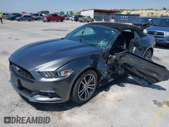 2016 Ford Mustang EcoBoost Premium z VIN 1FATP8UHXG5299412, wystawiony jako IAAI lot #42202822 z przebiegiem 121 693 mil mil oraz . Historia ofert i sprzedaży dostępna na DreamBid. Obrazek 19.