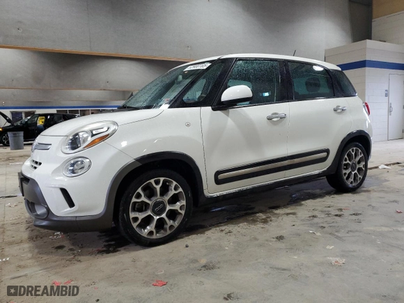 2014 FIAT 500L Trekking with VIN ZFBCFADH8EZ021704, listed as a Copart auction lot 52900165 with 96,894 mi miles and Clean Title. Bid and sale history available at carsss.com. Image 1.