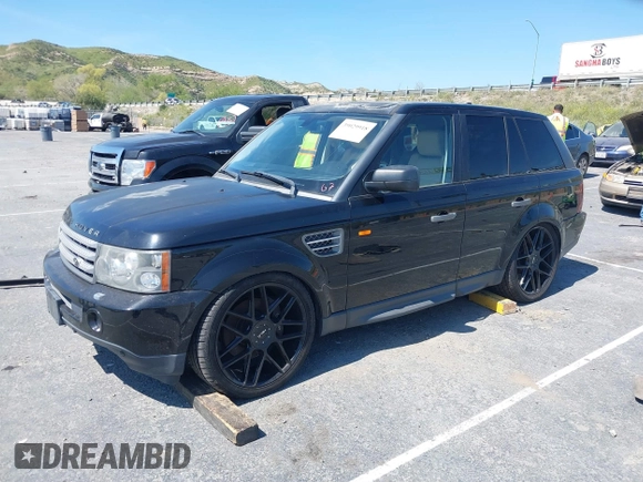 2008 Land Rover Range Rover Sport SC with VIN SALSH23428A178955, listed as a IAAI auction lot 39029918 with 132,303 mi miles. Bid and sale history available at carsss.com. Image 2.
