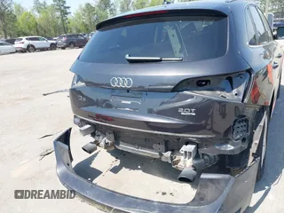 2016 Audi Q5 Premium Plus with VIN WA1L2AFP2GA126019, listed as a IAAI auction lot 42039552 with 138,072 mi miles. Bid and sale history available at carsss.com. Image 6.