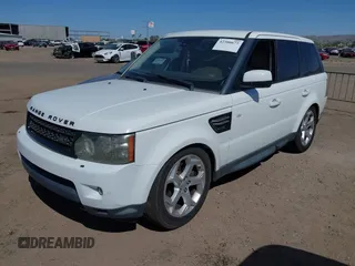 2013 Land Rover Range Rover Sport HSE with VIN SALSF2D48DA784484, listed as a IAAI auction lot 42300677 with 175,993 mi miles and . Bid and sale history available at DreamBid. Image 2.