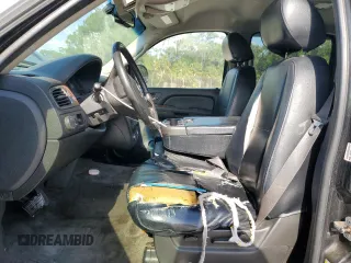 2008 Chevrolet Suburban 3LT с VIN 3GNFC16058G147962, выставлен на аукционе Copart как лот 53748665 с пробегом 302 349 миль миль и Чистый • Clean title. История ставок и продаж доступна на DreamBid. Изображение 7.