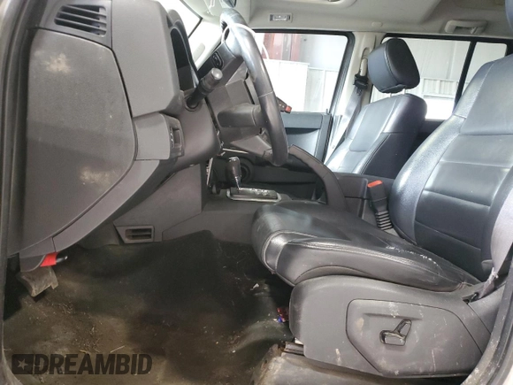 2008 Jeep Commander Sport with VIN 1J8HG48K48C108118, listed as a Copart auction lot 52482685 with 212,000 mi miles and Salvage Title. Bid and sale history available at carsss.com. Image 7.