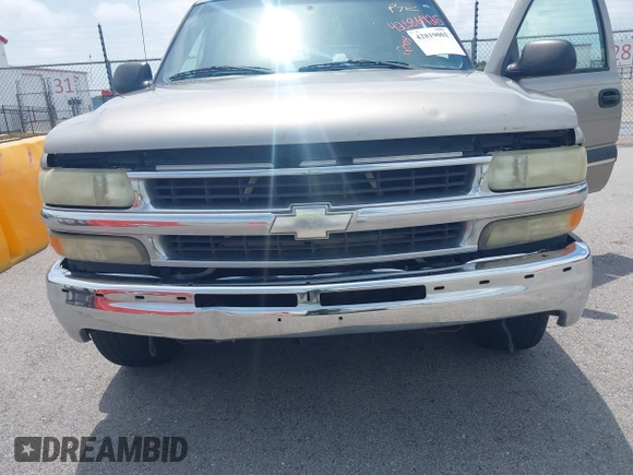 2004 Chevrolet Suburban LT with VIN 1GNEC16Z74J107885, listed as a IAAI auction lot 42819001 with 232,389 mi miles and . Bid and sale history available at DreamBid. Image 6.