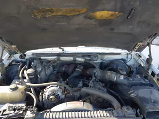 1995 Ford F-250 with VIN 1FTHX26F8SEA67408, listed as a IAAI auction lot 40466954 with 152,737 mi miles and . Bid and sale history available at DreamBid. Image 10.