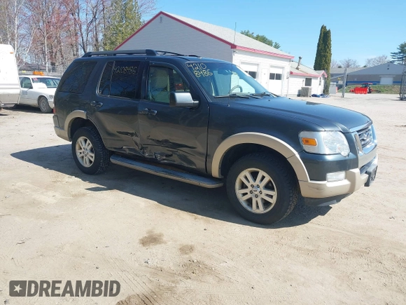 2010 Ford Explorer Eddie Bauer z VIN 1FMEU7EE1AUA97772, wystawiony jako IAAI lot #42108486 z przebiegiem 242 520 mil mil oraz . Historia ofert i sprzedaży dostępna na DreamBid. Obrazek 1.