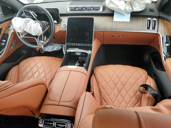 2024 Mercedes-Benz S 580e with VIN W1K6G6KB3RA264513, listed as a Copart auction lot 41341515 with 4,314 mi miles and Non Repairable. Bid and sale history available at DreamBid. Image 8.
