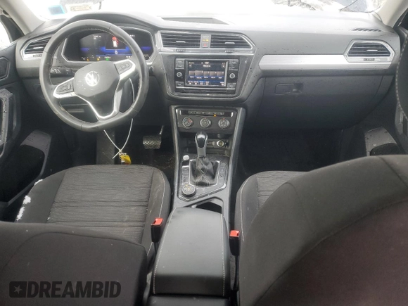 2023 Volkswagen Tiguan S with VIN 3VVFB7AX3PM102667, listed as a Copart auction lot 85290424 with 15,436 mi miles and Salvage title. Bid and sale history available at DreamBid. Image 8.