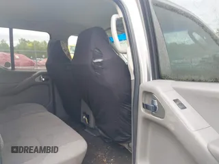 2006 Nissan Frontier SE with VIN 1N6AD07W66C451179, listed as a IAAI auction lot 42320667 with 210,610 mi miles and . Bid and sale history available at DreamBid. Image 8.